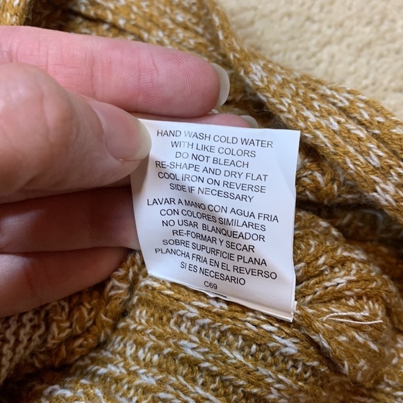 Snails & Cinnamon Sweater Size Large L Cowl Neck Pullover Pumpkin Fall - Picture 5 of 8